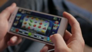 格安スマートフォンでプレイできるカジノゲーム